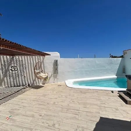 Casa Claudia Radazul 펜션